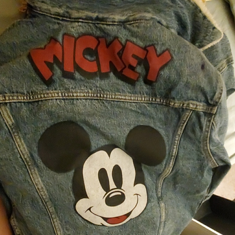NWT Levi's Mickey denim jacket
